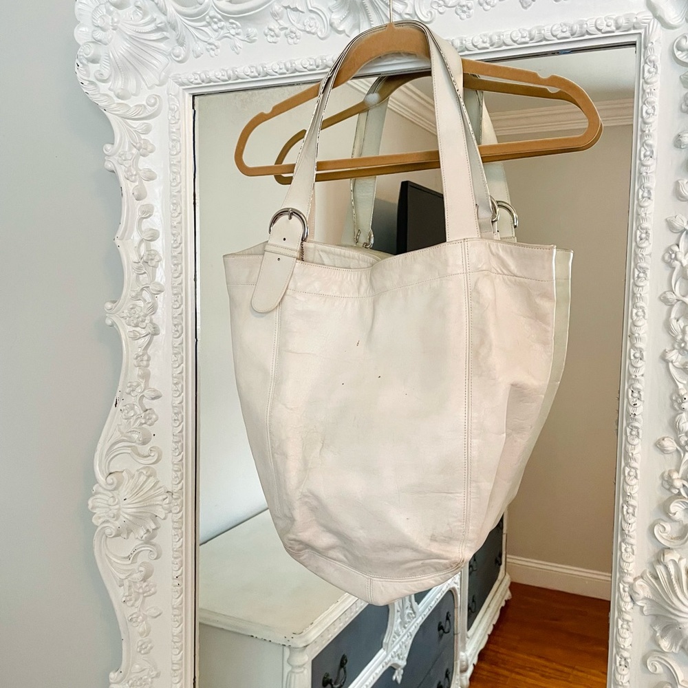 Coach Classic Cream White Large Leather Tote Bag